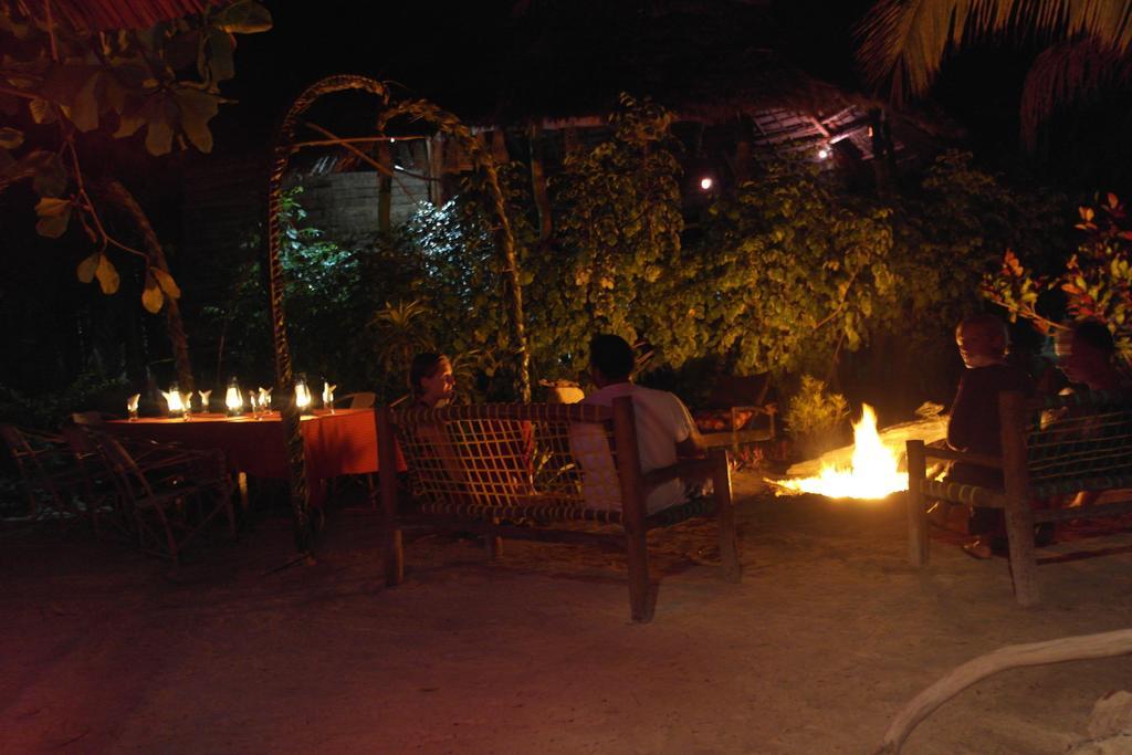 Milele Lodge Michamvi Exterior foto